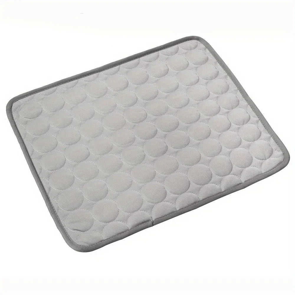cooling pet mat for dogs and cats — packaging or accessories view