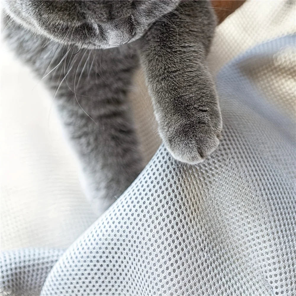 pet hammock: additional product view (CellosPets)