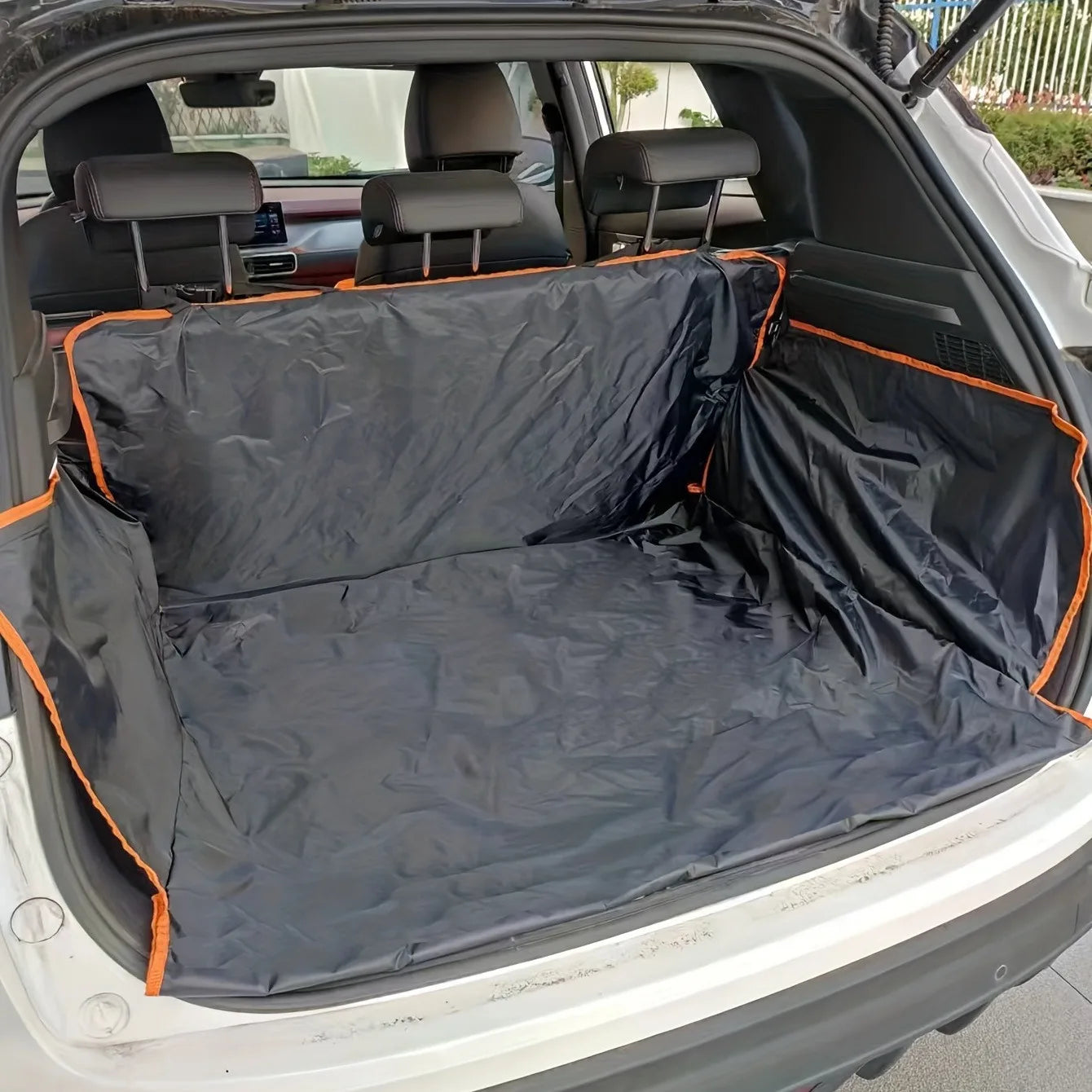 pet car seat cover: side angle (CellosPets)