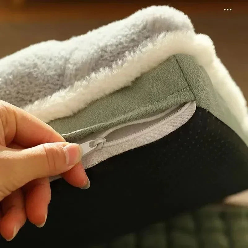 pet bed: additional product view (CellosPets)